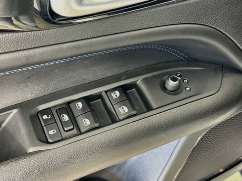 Used 2026 Jeep Compass Limited AWD/4WD image 21