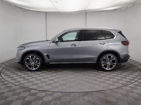 Used 2026 BMW X5 xDrive40i AWD/4WD image 9