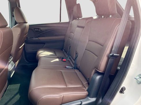 Used 2024 Honda Passport EX-L image 24