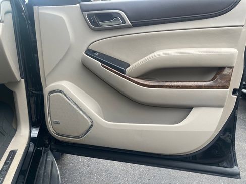 Used 2015 GMC Yukon Denali w/ Open Road Package image 13