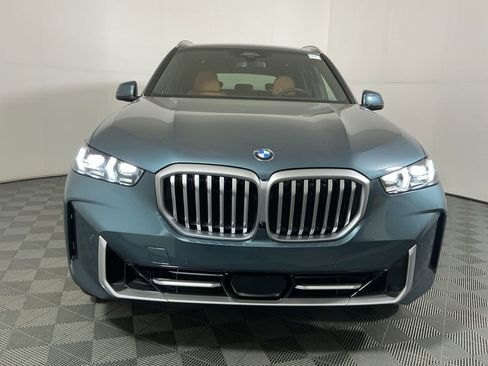 New 2026 BMW X5 sDrive40i w/ Climate Comfort Package image 2