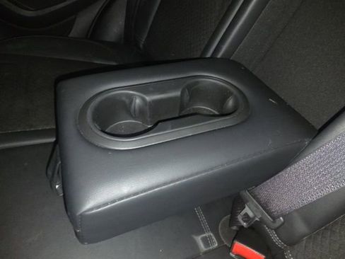 Used 2018 Buick Encore Preferred image 18