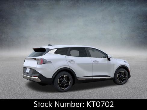New 2026 Kia Sportage EX image 6