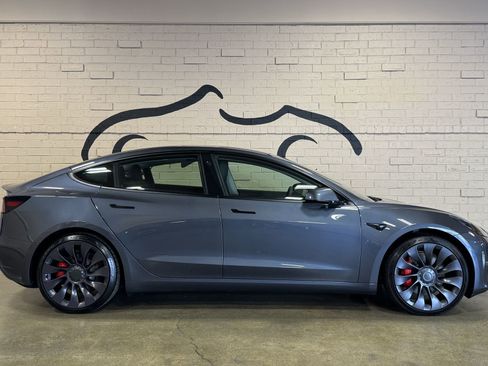 Used 2021 Tesla Model 3 Performance AWD/4WD image 3
