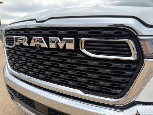 New 2026 RAM 1500 Big Horn AWD/4WD image 6