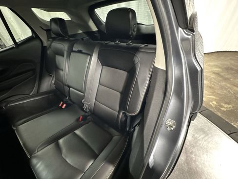 Used 2018 GMC Terrain Denali w/ Advanced Safety Package image 31