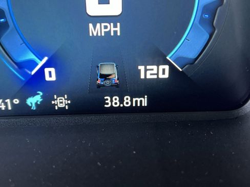 New 2025 Ford Bronco Big Bend image 17