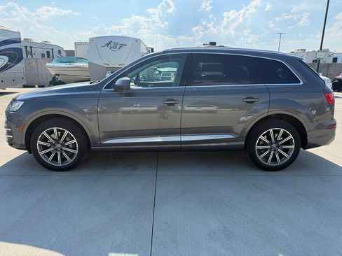 Used 2019 Audi Q7 3.0T Premium Plus w/ Premium Plus Package AWD/4WD image 7