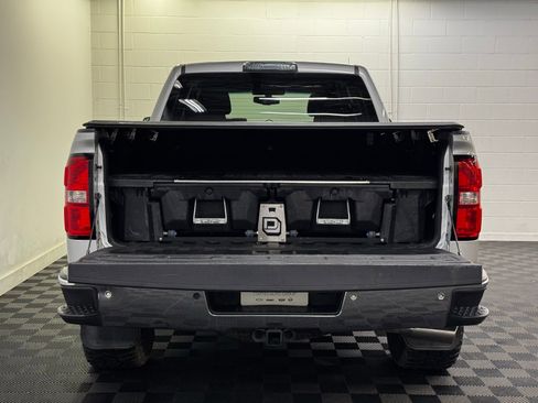 Used 2018 GMC Sierra 1500 SLE w/ Suspension Package, Off-Road AWD/4WD image 35