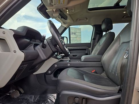 Used 2021 Land Rover Defender 110 SE image 23