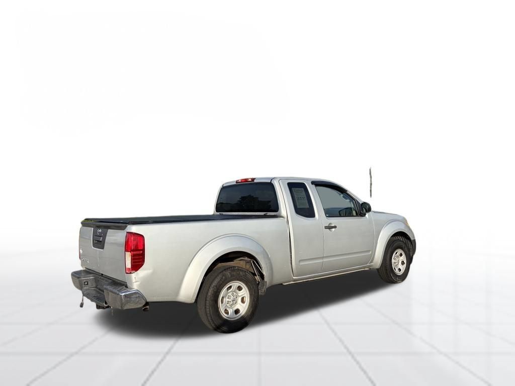 Used 2015 Nissan Frontier S RWD image 6