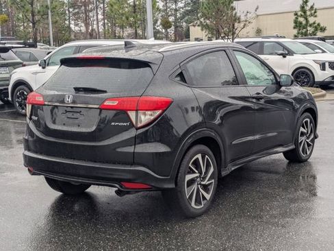 Used 2019 Honda HR-V Sport image 3
