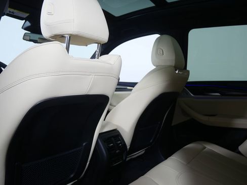 Used 2024 BMW X3 sDrive30i RWD image 16