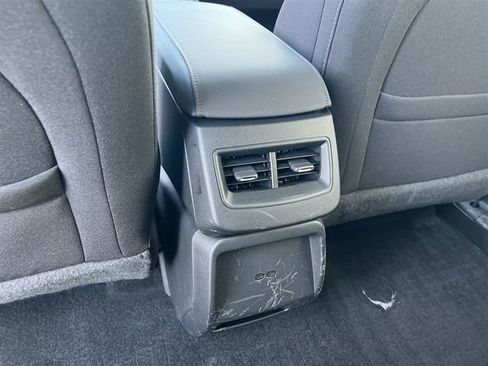 Certified 2025 Chevrolet Equinox EV LT FWD image 23