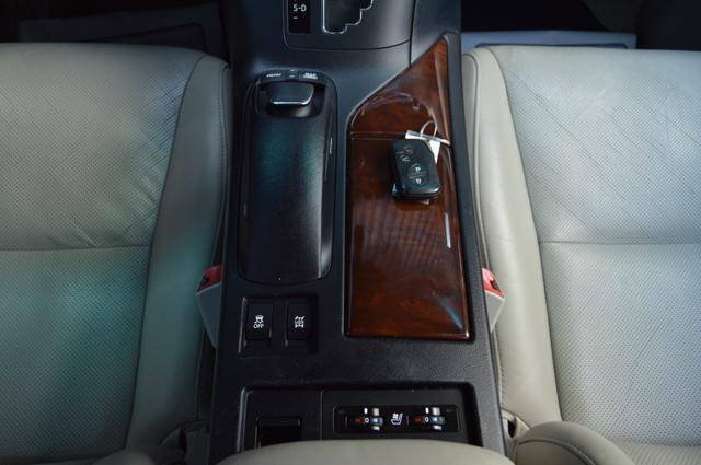 Used 2010 Lexus RX 350 AWD w/ Premium Pkg image 29