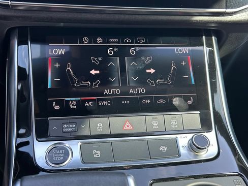Used 2023 Audi Q8 Premium Plus w/ Premium Plus Package AWD/4WD image 30