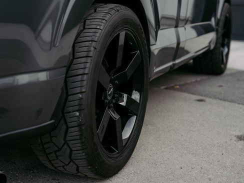 Used 2025 Ford F150 XL w/ Equipment Group 103A High image 8