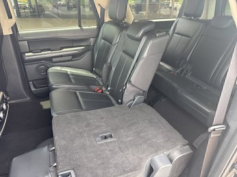 Used 2024 Ford Expedition Max XLT AWD/4WD image 4