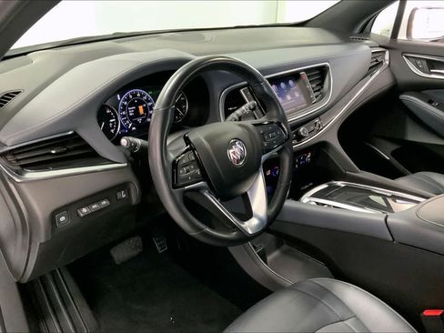 Used 2022 Buick Enclave Premium FWD image 2