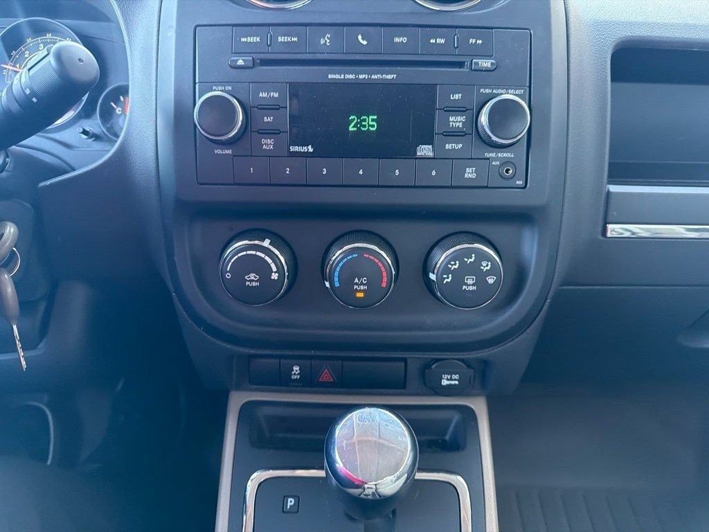 Used 2017 Jeep Patriot Sport FWD image 10