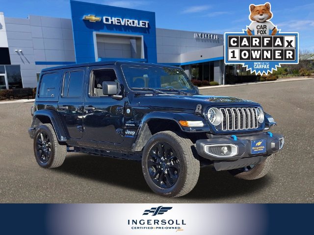 Used 2024 Jeep Wrangler Unlimited Sahara AWD/4WD image 1