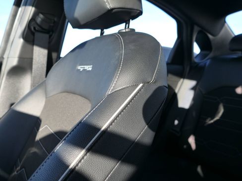 Used 2023 Kia Forte GT-Line w/ GT-Line Technology Package image 13