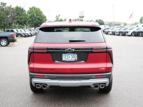 Used 2026 Chevrolet Traverse Z71 w/ Driver Confidence Package AWD/4WD image 6