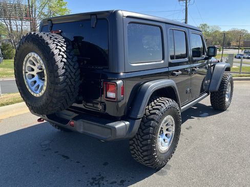 Used 2021 Jeep Wrangler Unlimited Rubicon image 9