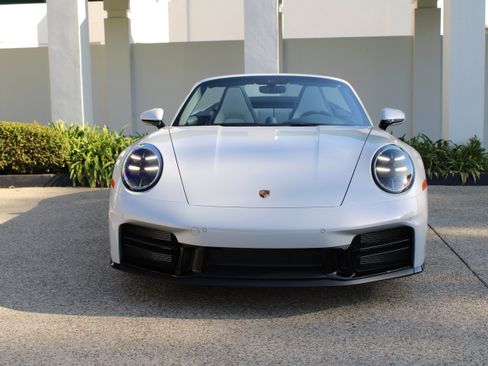 New 2026 Porsche 911 Carrera 4S image 10