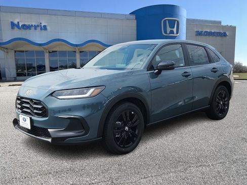 New 2027 Honda HR-V Sport image 2