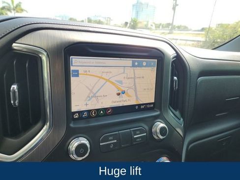 Used 2019 GMC Sierra 1500 Denali w/ Denali Ultimate Package image 3