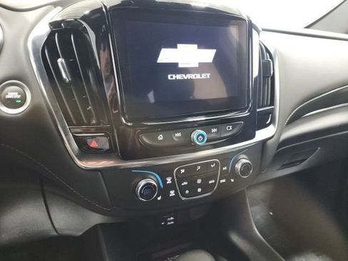 Used 2023 Chevrolet Traverse LT w/ LT Premium Package AWD/4WD image 33