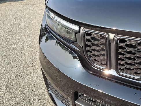 Certified 2025 Jeep Grand Cherokee L Altitude AWD/4WD image 20