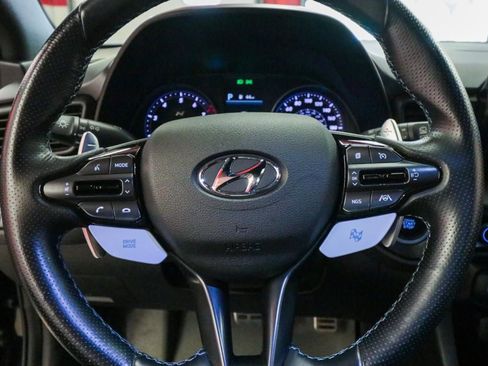 Used 2021 Hyundai Veloster N image 21