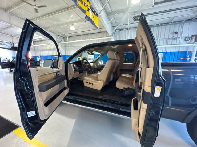 Used 2011 Ford F150 Lariat w/ Lariat Chrome Pkg AWD/4WD image 11