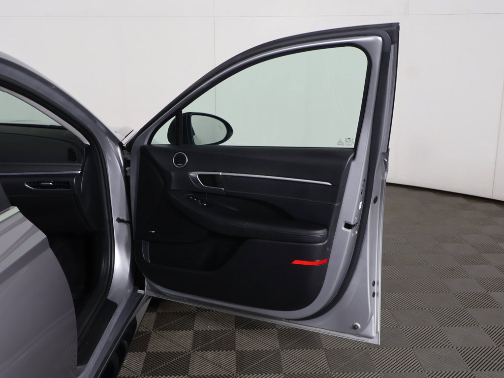Used 2021 Hyundai Sonata Limited w/ Cargo Package FWD image 22