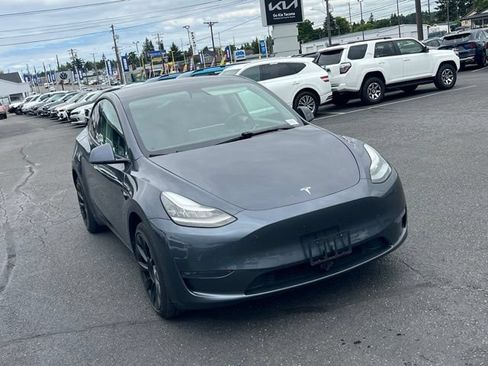 Used 2020 Tesla Model Y Long Range AWD/4WD image 5