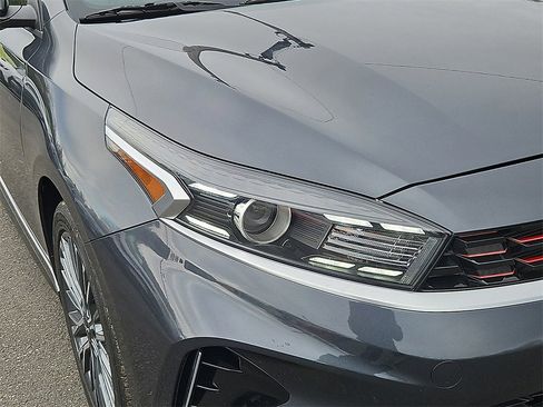 Certified 2023 Kia Forte GT-Line image 10