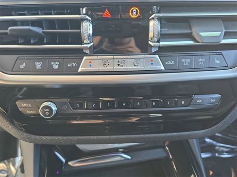 Used 2024 BMW X3 sDrive30i image 27