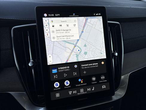 Used 2025 Volvo XC90 B6 Plus image 24