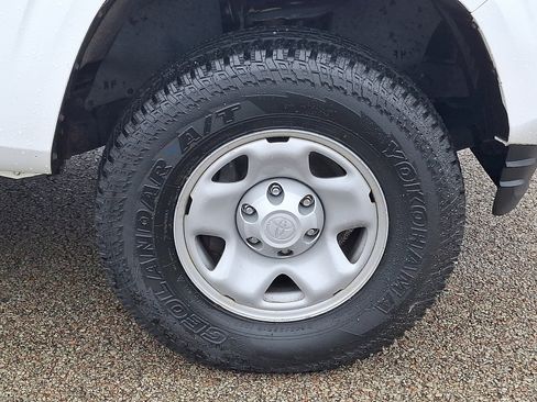 Used 2022 Toyota Tacoma image 8