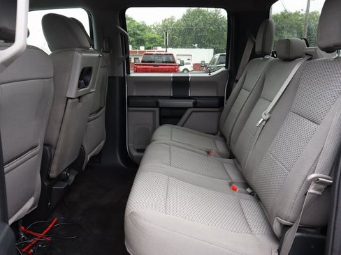 Used 2018 Ford F150 XLT w/ Trailer Tow Package image 26