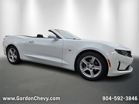 Used 2023 Chevrolet Camaro LT image 8