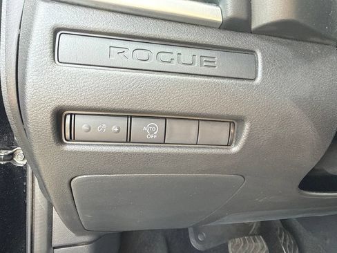 Used 2023 Nissan Rogue S AWD/4WD image 16