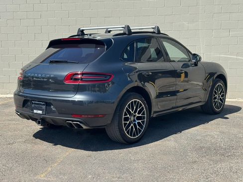 Used 2018 Porsche Macan Turbo AWD/4WD image 9