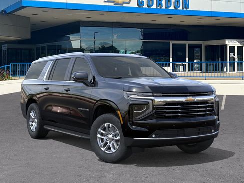 New 2026 Chevrolet Suburban LT w/ Comfort Package AWD/4WD image 7