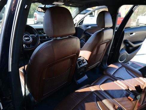 Used 2017 Audi Q5 3.0T Premium Plus w/ Technology Package image 47