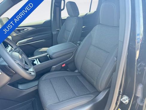 New 2026 Chevrolet Traverse LT FWD image 11