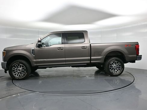 Certified 2018 Ford F250 Lariat w/ Lariat Ultimate Package image 28