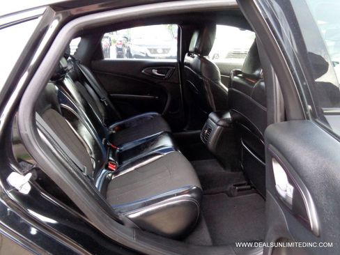 Used 2015 Chrysler 200 S w/ Comfort Group AWD/4WD image 17